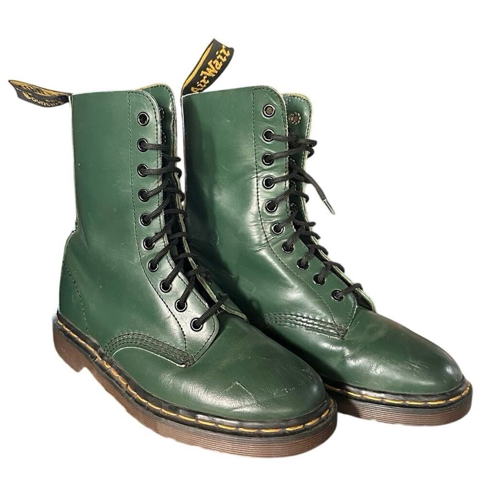 Vintage Dr. Martens Green 10 Eye Leather Boots Made England US 8 UK 6 EU 39